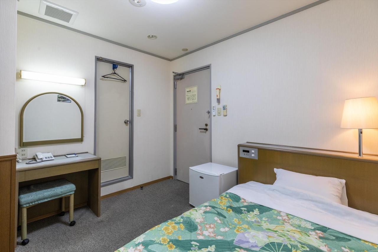 Tabist Business Hotel Takamado Shin-Omiya Нара Экстерьер фото