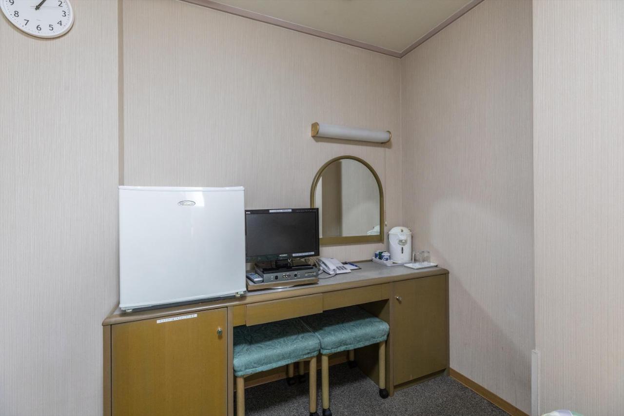 Tabist Business Hotel Takamado Shin-Omiya Нара Экстерьер фото